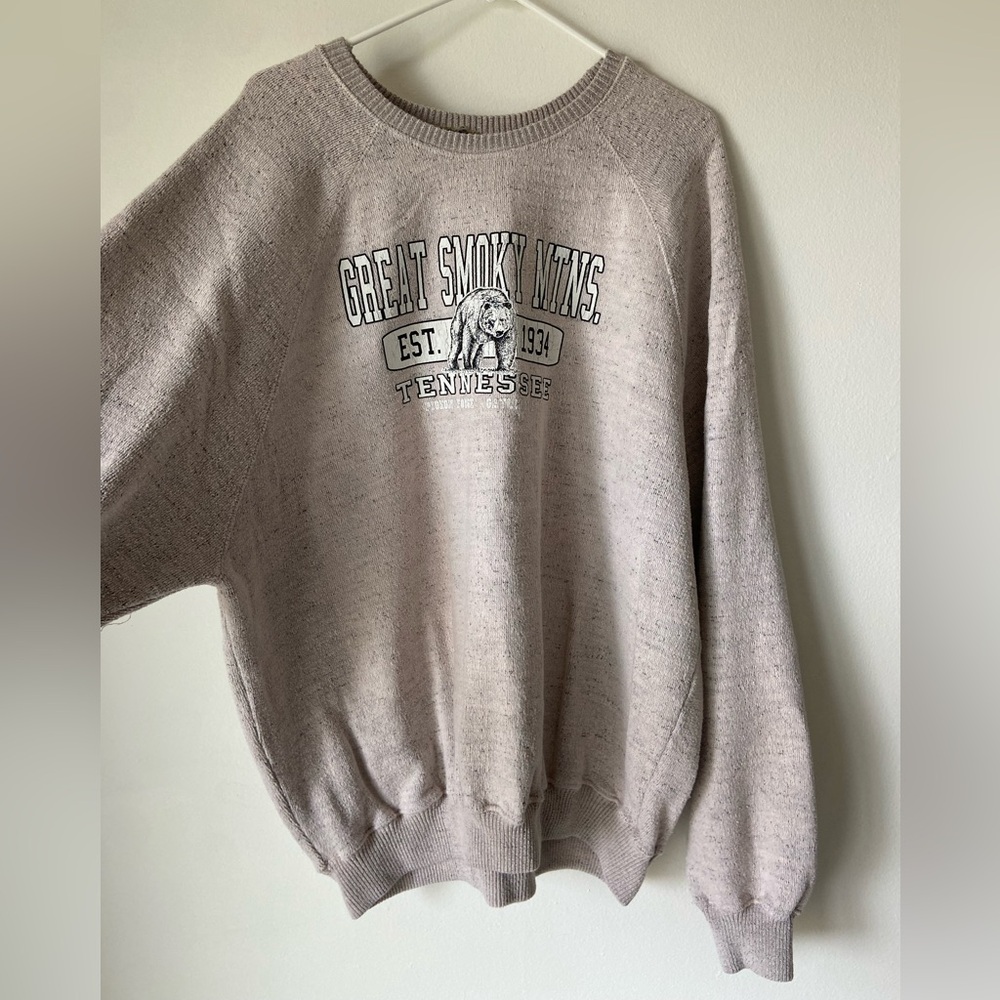Great Smoky MTNS. Pink Long Sleeve Crewneck Sweater